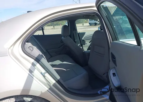 2014 Chevrolet Malibu 1Ls from USA, damaged, VIN 1G11B5SLXEF126382